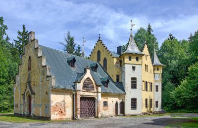 Schloss kaufen Mariánské Lázně, Karlovarský kraj:  Nebengebäude