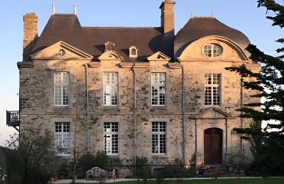 Schloss kaufen Lamballe, Le Tertre Rogon, Bretagne:  Vorderansicht
