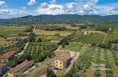 Landhaus kaufen Cortona, Toskana:  RIF 3085 Haus und Umgebung