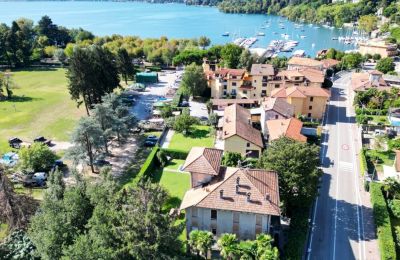 Historische Villa kaufen 28040 Lesa, Piemont:  