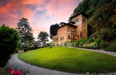 Historische Villa kaufen Menaggio, Lombardei:  Zufahrt