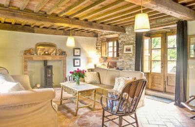 Landhaus kaufen Pescaglia, Toskana:  Wohnbereich