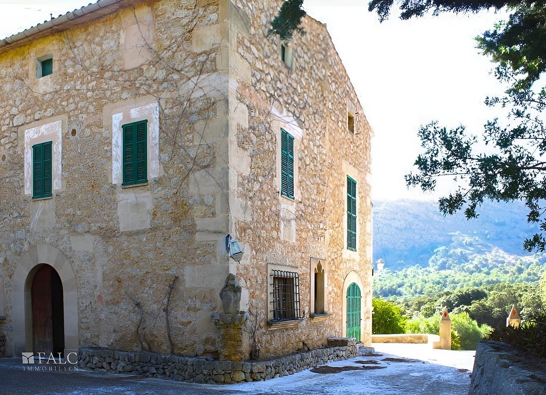 Fotos Herrenhaus im Norden Mallorcas mit 244 Ha Land, Nahe Cap Formentor