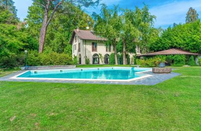 Historische Villa kaufen Castelletto Sopra Ticino, Piemont:  Außenansicht