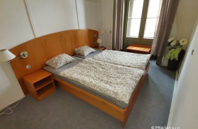 Slott til salgs Hlavní město Praha, Gjestesoverom
