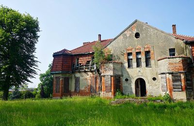 Herrenhaus/Gutshaus kaufen Pelplin, Kociewie, Pommern, Vorderansicht