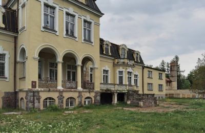Slott till salu Mielno, województwo wielkopolskie:  Bakifrån