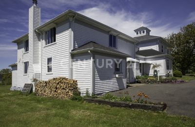 Historische Villa kaufen Yarmouth, Beaver River Road 56, Nouvelle-Écosse:  Holzlager und Werkstatt