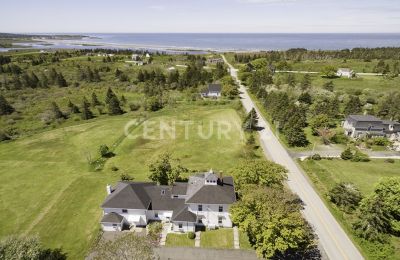 Historische Villa kaufen Yarmouth, Beaver River Road 56, Nouvelle-Écosse:  Luftbild SW