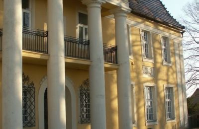 Herregård till salu 02747 Strahwalde, Schlossweg 11, Sachsen, Portico