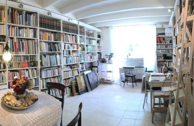 Herregård til salg Gémozac, Nouvelle-Aquitaine, Die Bibliothek mit Arbeitsplatz