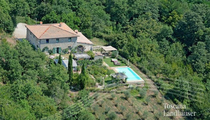 Landhuis te koop Gaiole in Chianti, Toscane,  Italië