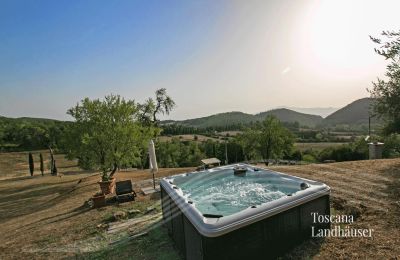 Landhaus kaufen Sarteano, Toskana:  RIF 3005 Whirlpool