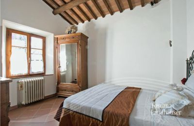 Lantligt hus till salu Sarteano, Toscana:  RIF 3009 Schlafzimmer