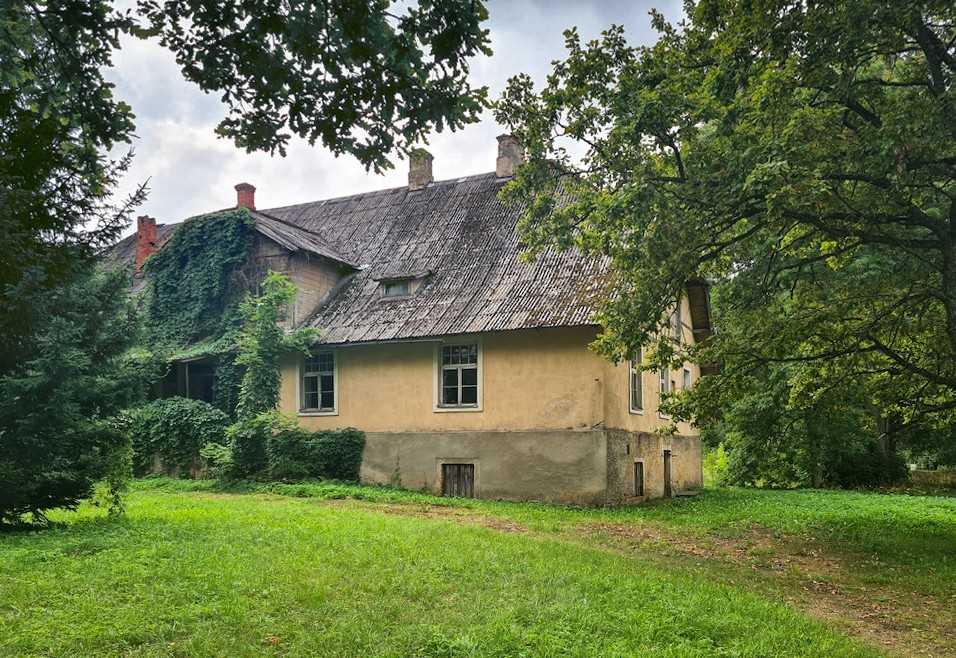 Billeder Bilskas muiža - Kleines lettisches Gutshaus