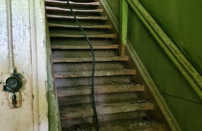 Herrenhaus/Gutshaus kaufen Bilska, Bilskas muiža, Livland:  Treppe