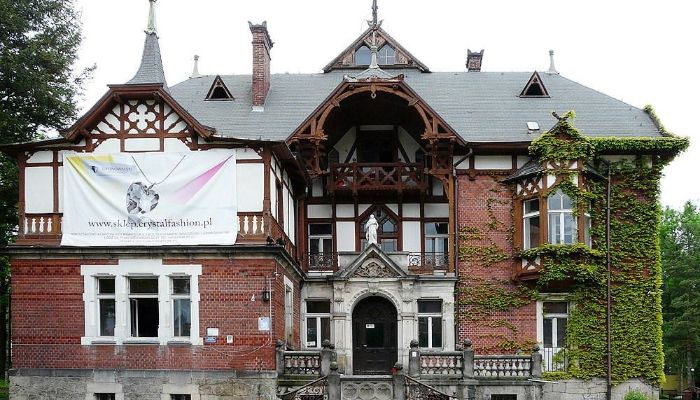 Historische villa te koop Kudowa-Zdrój, województwo dolnośląskie,  Polen