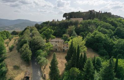 Landhaus kaufen Città di Castello, Umbrien, Drohnenfoto