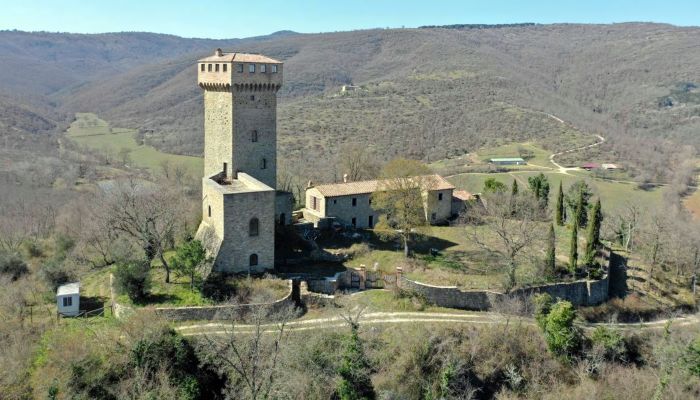 Burg te koop 06060 Pian di Marte, Umbria,  Italië