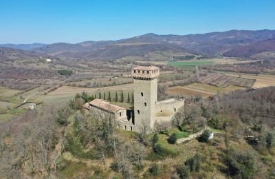 Borg till salu 06060 Pian di Marte, Torre D’Annibale, Umbria:  Utsikt utifrån