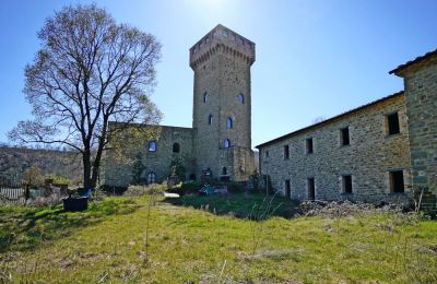 Burg kaufen 06060 Pian di Marte, Torre D’Annibale, Umbrien:  Grundstück