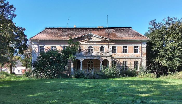Neoklassizistisches Gutshaus in Granówko, Großpolen