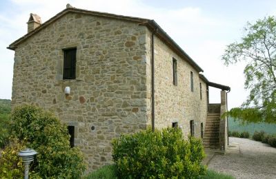 Kirke til salgs 06060 Lisciano Niccone, Umbria:  