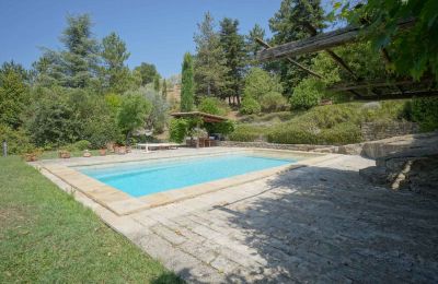 Historische Villa kaufen 06024 Gubbio, Umbrien, Pool