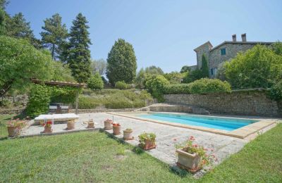 Historische Villa kaufen 06024 Gubbio, Umbrien, Garten