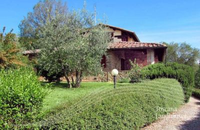 Landhaus kaufen Monte San Savino, Toskana:  RIF 3008 Rustico und Garten