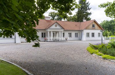 Herrenhaus/Gutshaus kaufen Ruda Kościelna, Ruda Kościelna 57, Heiligkreuz:  Vorderansicht