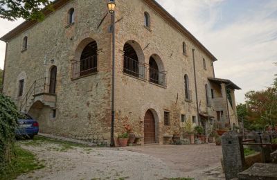 Landhus købe Lerchi, Umbria:  