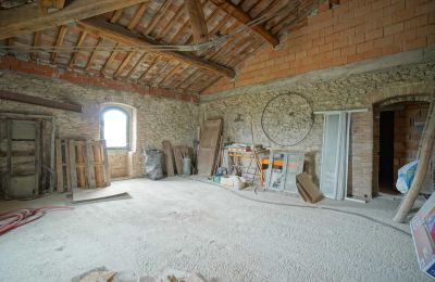 Landhus købe Lerchi, Umbria:  Vindfang