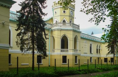 Schloss kaufen Kłobuck, Zamkowa 8, Schlesien:  Außenansicht