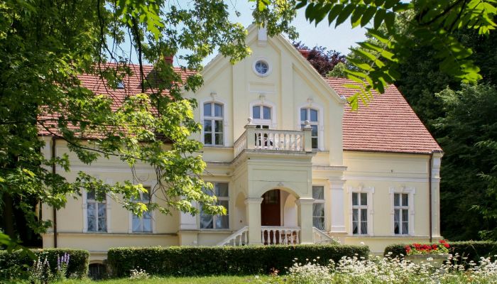 Herregård til salg Chojnice, województwo pomorskie,  Polen
