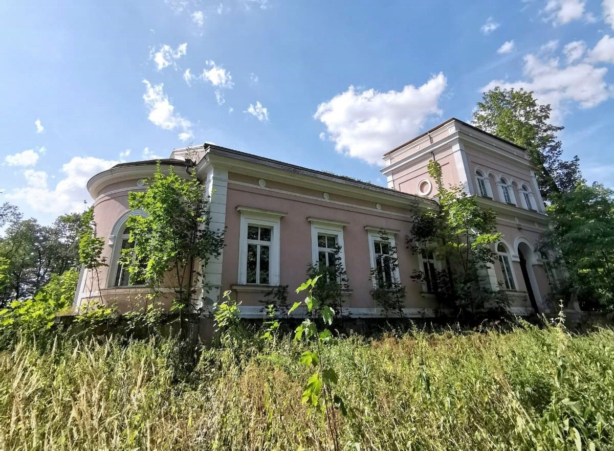 Bilder Herregård i Lubiatów, sør for byen Lodz