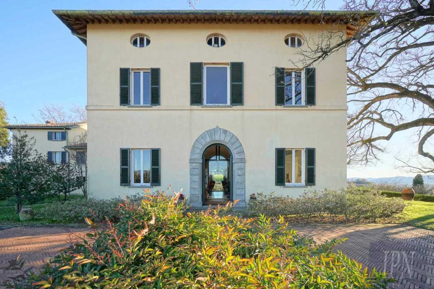 Images Historische luxe villa te koop Umbrië