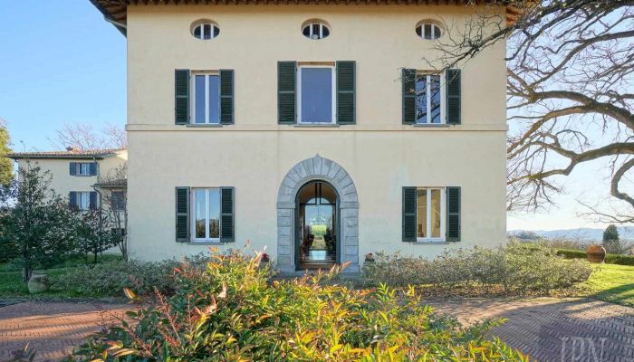 Historische villa te koop Città di Castello, Umbria,  Italië