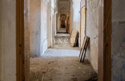 Schloss kaufen Cítoliby, Zamek Cítoliby, Ústecký kraj:  Flur