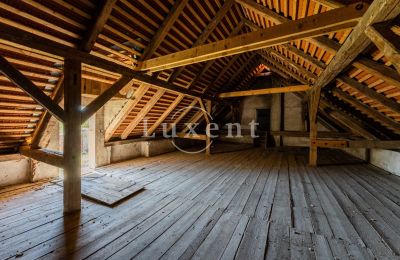 Schloss kaufen Brody, Zámek Brody, Ústecký kraj:  Dachboden