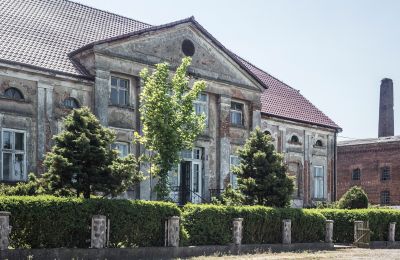 Schloss kaufen Przybysław, Westpommern:  Vorderansicht