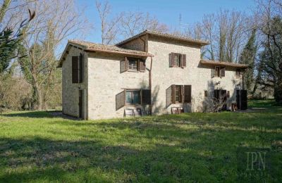 Landhaus kaufen 06019 Pierantonio, Umbrien:  Außenansicht