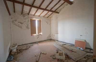 Lantligt hus till salu 06019 Umbertide, Umbria:  