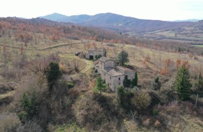 Bondegård til salgs 06019 Umbertide, Umbria:  