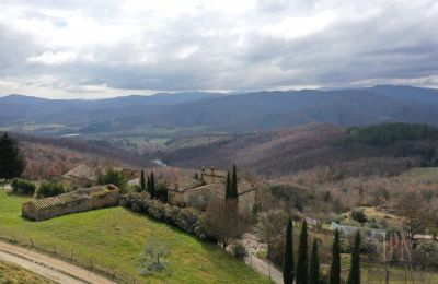 Lantgård till salu Città di Castello, Umbria, Utsikt