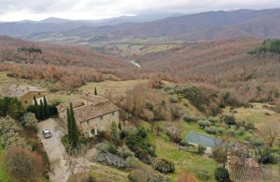 Lantgård till salu Città di Castello, Umbria, Bild 4/48