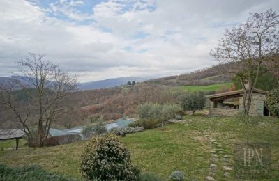 Lantgård till salu Città di Castello, Umbria, Bild 7/48