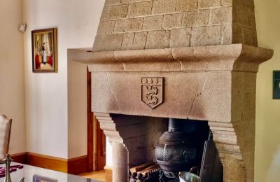 Schloss kaufen Normandie:  Kamin