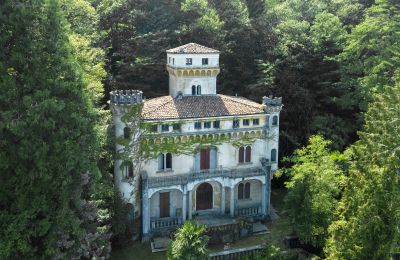 Historisk villa købe 28838 Stresa, Via Giuseppe Mazzini, Piemonte:  Drone