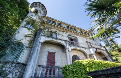 Historische villa te koop 28838 Stresa, Via Giuseppe Mazzini, Piemonte:  